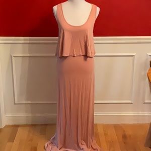 NWOT Sleeveless Maxi Dress